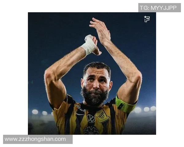 卡里姆·本泽马:从无名少年到世界足球巨星的辉煌之路